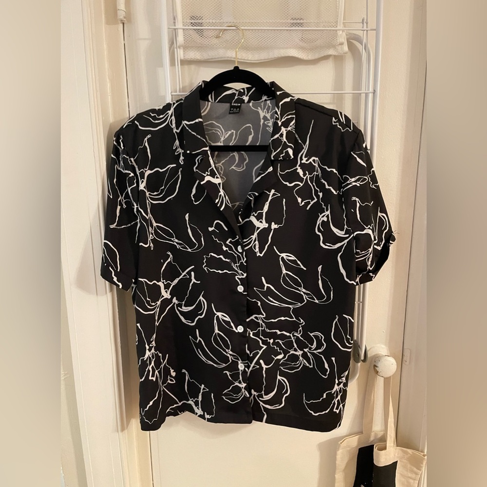 Shein Floral-printed Collared Shirt